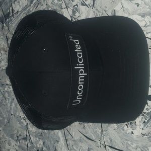 Uncomplicated mens snapback hat